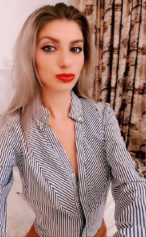TemptationQueen image 1